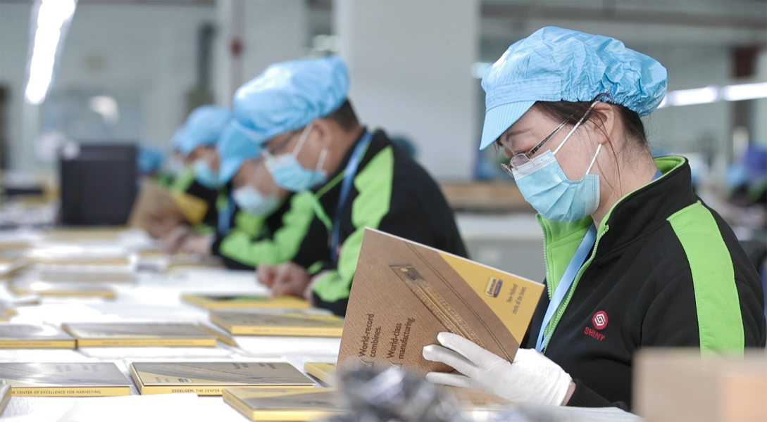 Dongguan Hesheng Creative Technology Co., Ltd. lini produksi pabrikan